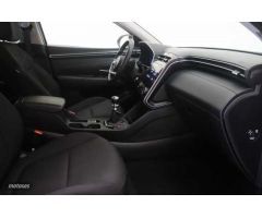 Hyundai Tucson 1.6 TGDI Klass 4x2 de 2024 con 11.598 Km por 23.990 EUR. en Madrid