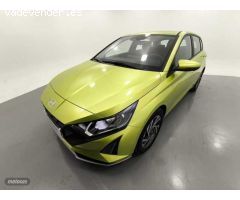 Hyundai i20 1.0 TGDI Klass 100 de 2024 con 14.707 Km por 16.400 EUR. en Barcelona