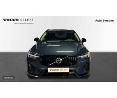 Volvo XC 60 2.0 B5 P PLUS DARK AUTO 4WD 5P de 2024 con 10.500 Km por 53.900 EUR. en Valencia