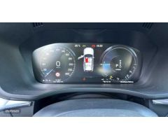 Volvo XC 60 2.0 T6 RECHARGE R-DESIGN AUTO 4WD 340 5P de 2021 con 51.401 Km por 37.900 EUR. en Madrid