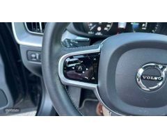 Volvo XC 60 2.0 T6 RECHARGE R-DESIGN AUTO 4WD 340 5P de 2021 con 51.401 Km por 37.900 EUR. en Madrid