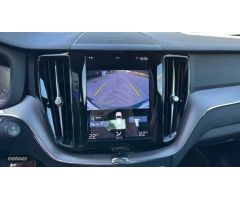 Volvo XC 60 2.0 T6 RECHARGE R-DESIGN AUTO 4WD 340 5P de 2021 con 51.401 Km por 37.900 EUR. en Madrid