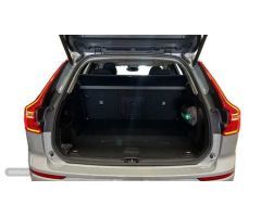 Volvo XC 60 2.0 T6 RECHARGE CORE AUTO 4WD 350 5P de 2024 con 17.057 Km por 45.900 EUR. en Madrid