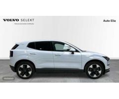 Volvo EX30 EX30 Core, Single Motor Extended Range, Electrico de 2024 con 20.500 Km por 33.500 EUR. e