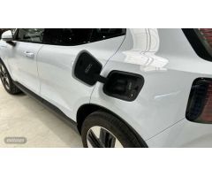 Volvo EX30 EX30 Core, Single Motor Extended Range, Electrico de 2024 con 20.500 Km por 33.500 EUR. e