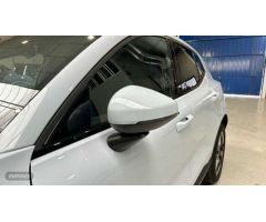 Volvo EX30 EX30 Core, Single Motor Extended Range, Electrico de 2024 con 20.500 Km por 33.500 EUR. e