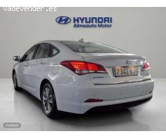 Hyundai i40 1.6 GDI Link de 2018 con 77.000 Km por 11.000 EUR. en Madrid
