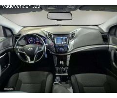 Hyundai i40 1.6 GDI Link de 2018 con 77.000 Km por 11.000 EUR. en Madrid
