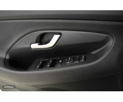 Hyundai i30 1.0 TGDI Klass LR 48V 120 de 2024 con 24.004 Km por 20.990 EUR. en Guipuzcoa