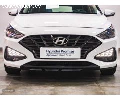 Hyundai i30 1.5 DPI Klass SLX 110 de 2024 con 16.385 Km por 19.990 EUR. en Guipuzcoa