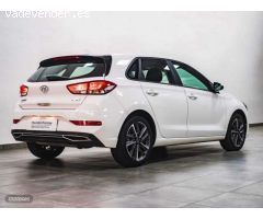 Hyundai i30 1.5 DPI Klass SLX 110 de 2024 con 16.385 Km por 19.990 EUR. en Guipuzcoa