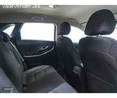 Hyundai i30 1.5 DPI Klass SLX 110 de 2024 con 16.385 Km por 19.990 EUR. en Guipuzcoa