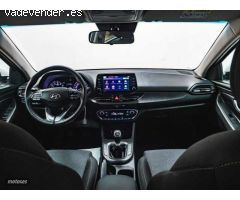 Hyundai i30 1.5 DPI Klass SLX 110 de 2024 con 16.385 Km por 19.990 EUR. en Guipuzcoa