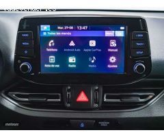 Hyundai i30 1.5 DPI Klass SLX 110 de 2024 con 16.385 Km por 19.990 EUR. en Guipuzcoa
