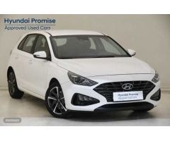 Hyundai i30 1.5 DPI Klass SLX 110 de 2024 con 18.200 Km por 19.990 EUR. en Guipuzcoa