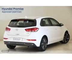 Hyundai i30 1.5 DPI Klass SLX 110 de 2024 con 17.500 Km por 19.990 EUR. en Guipuzcoa