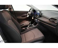 Hyundai i30 1.5 DPI Klass SLX 110 de 2024 con 18.040 Km por 19.990 EUR. en Guipuzcoa