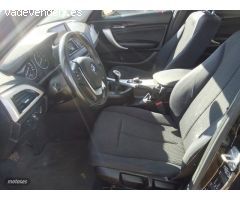 BMW Serie 1 116 D. 116 CV. de 2014 con 145.000 Km por 12.700 EUR. en Murcia