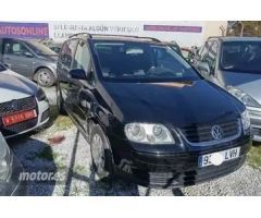 Volkswagen Touran 1.9 TDI edition 105cv de 2005 con 201.000 Km por 1.550 EUR. en Madrid