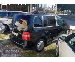 Volkswagen Touran 1.9 TDI edition 105cv de 2005 con 201.000 Km por 1.550 EUR. en Madrid