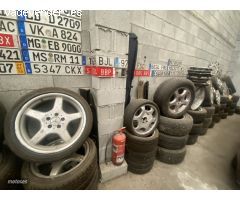 Porsche Cayenne S 4.8 PIEL-NAVI-4X4-BIXENON LEDS-LL21  de 2011 con 230.000 Km por 19.900 EUR. en Gra