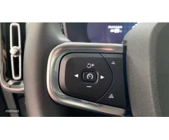 Volvo XC40 TODOTERRENO BEV 70KWH RECHARGE ULTIMATE 231CV 5P de 2023 con 19.729 Km por 41.900 EUR. en