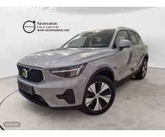 Volvo XC40 XC40 CORE B3 (G) MILD HYBRID con 1 Km por 39.900 EUR. en Navarra