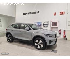 Volvo XC40 XC40 CORE B3 (G) MILD HYBRID con 1 Km por 39.900 EUR. en Navarra