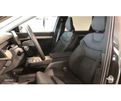 Volvo EX90 BEV 111KWH RECHARGE TWIN PERF ULTRA AWD 517 5P 7 Plazas de 2025 con 36 Km por 102.000 EUR