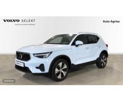 Volvo XC40 2.0 B4 CORE AUTO 197 5P de 2024 con 1 Km por 38.600 EUR. en La Rioja