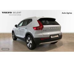 Volvo XC40 2.0 B4 CORE AUTO 197 5P de 2024 con 1 Km por 38.600 EUR. en La Rioja