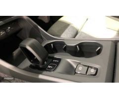 Volvo XC40 2.0 B4 CORE AUTO 197 5P de 2024 con 1 Km por 38.600 EUR. en La Rioja