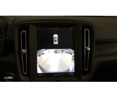 Volvo XC40 2.0 B4 CORE AUTO 197 5P de 2024 con 1 Km por 38.600 EUR. en La Rioja