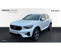 Volvo XC40 2.0 B3 CORE AUTO 163 5P de 2024 con 5 Km por 38.600 EUR. en La Rioja