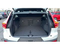 Volvo XC40 2.0 B3 CORE AUTO 163 5P de 2024 con 5 Km por 38.600 EUR. en La Rioja