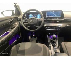 Hyundai i20 1.0 TGDI Tecno 48V 100 de 2024 con 16.300 Km por 21.600 EUR. en Barcelona