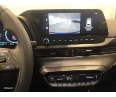 Hyundai i20 1.0 TGDI Tecno 48V 100 de 2024 con 16.300 Km por 21.600 EUR. en Barcelona