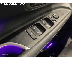 Hyundai i20 1.0 TGDI Tecno 48V 100 de 2024 con 16.300 Km por 21.600 EUR. en Barcelona