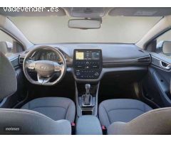 Hyundai Ioniq 1.6 GDI Tecno de 2021 con 50.000 Km por 21.500 EUR. en Madrid