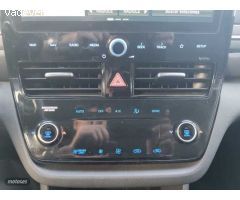 Hyundai Ioniq 1.6 GDI Tecno de 2021 con 50.000 Km por 21.500 EUR. en Madrid