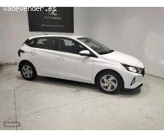 Hyundai i20 1.2 MPI Essence de 2021 con 43.196 Km por 12.900 EUR. en Avila