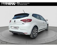 Renault Clio EQUILIBRE HIBRIDO de 2023 con 11.600 Km por 20.690 EUR. en Madrid