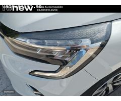 Renault Clio EQUILIBRE HIBRIDO de 2023 con 11.600 Km por 20.690 EUR. en Madrid