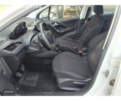 Peugeot 208 1.6 HDI ACTIVE 100 CV 5 PUERTAS. de 2019 con 148.000 Km por 9.000 EUR. en Murcia