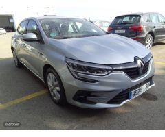 Renault Megane 1.5 DCI 115 CV de 2021 con 179.000 Km por 13.500 EUR. en Murcia