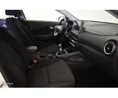 Hyundai Kona 1.0 TGDI Maxx 4x2 de 2023 con 10.344 Km por 18.600 EUR. en Lleida