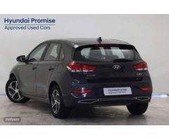 Hyundai i30 1.0 TGDI Klass LR 48V 120 de 2022 con 22.940 Km por 17.900 EUR. en Lleida