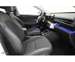 Hyundai Kona 1.6 GDI Tecno DT de 2023 con 15.750 Km por 29.900 EUR. en Burgos