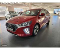 Hyundai Ioniq 1.6 GDI Tecno de 2020 con 29.400 Km por 18.900 EUR. en Madrid