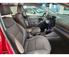 Hyundai Ioniq 1.6 GDI Tecno de 2020 con 29.400 Km por 18.900 EUR. en Madrid